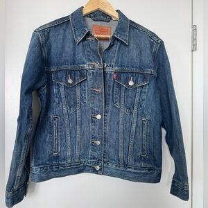 Levi's Women's Classic Indigo Jean Jacket